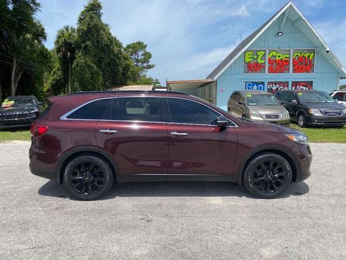 Used 2019 Kia Sorento S FWD image 6