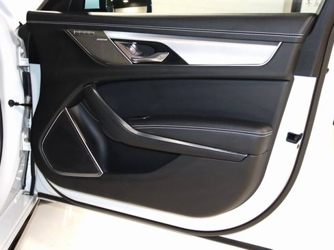 Used 2021 Jaguar XF R-Dynamic SE image 56