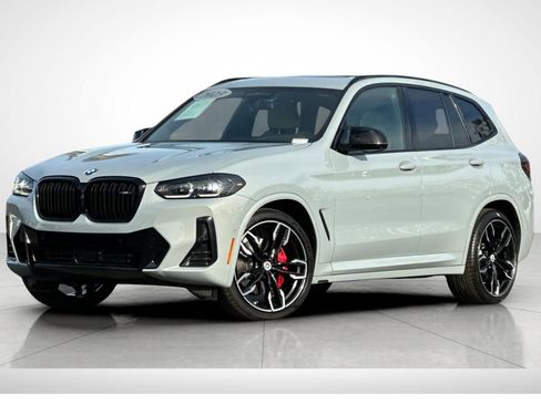 Used 2023 BMW X3 M40i image 2