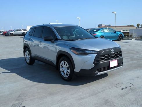 Certified 2026 Toyota Corolla Cross L FWD image 3