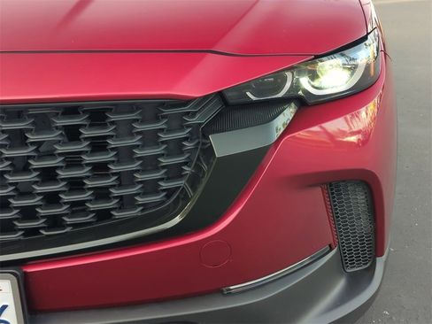 Used 2024 MAZDA CX-50 AWD 2.5 S w/ Preferred Package image 13