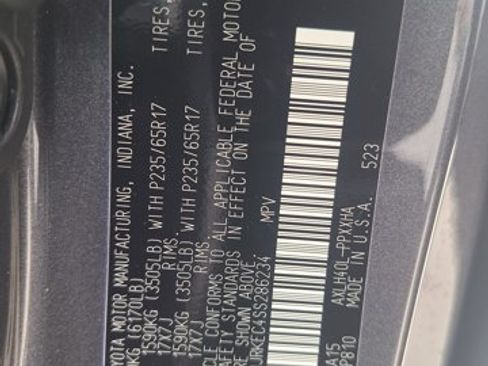 Used 2025 Toyota Sienna XLE w/ XLE Plus Package FWD image 22