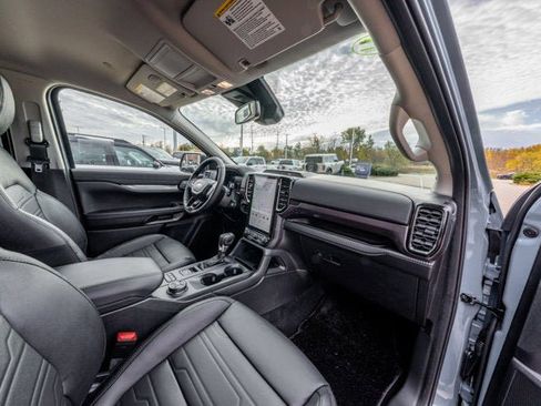 New 2025 Ford Ranger Lariat w/ FX4 Off-Road Package image 67