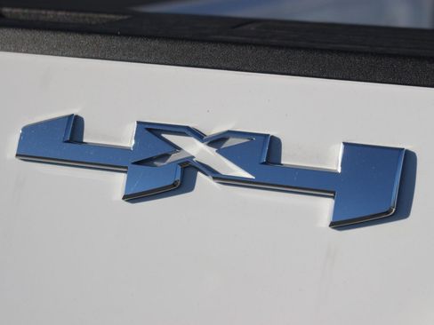 New 2025 GMC Sierra 2500 Pro w/ Convenience Package image 21