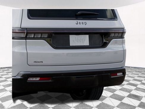 New 2026 Jeep Grand Wagoneer Limited AWD/4WD image 20
