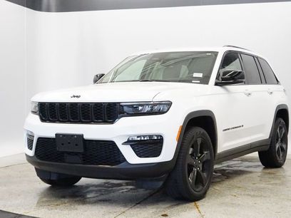 Certified 2023 Jeep Grand Cherokee Limited w/ Black Appearance Package