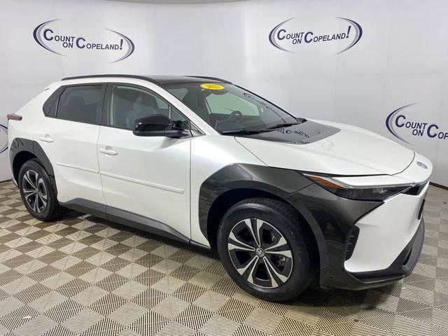 Used 2023 Toyota bZ4X AWD w/ Weather Package image 1