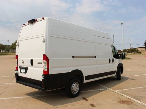 Used 2023 RAM ProMaster 3500 w/ Lane Management Group FWD image 4