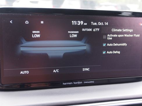 Used 2021 Hyundai Santa Fe SEL Premium w/ Cargo Package image 31