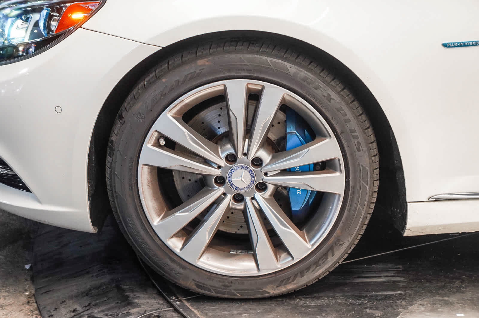 Used 2017 Mercedes-Benz S 550e image 11