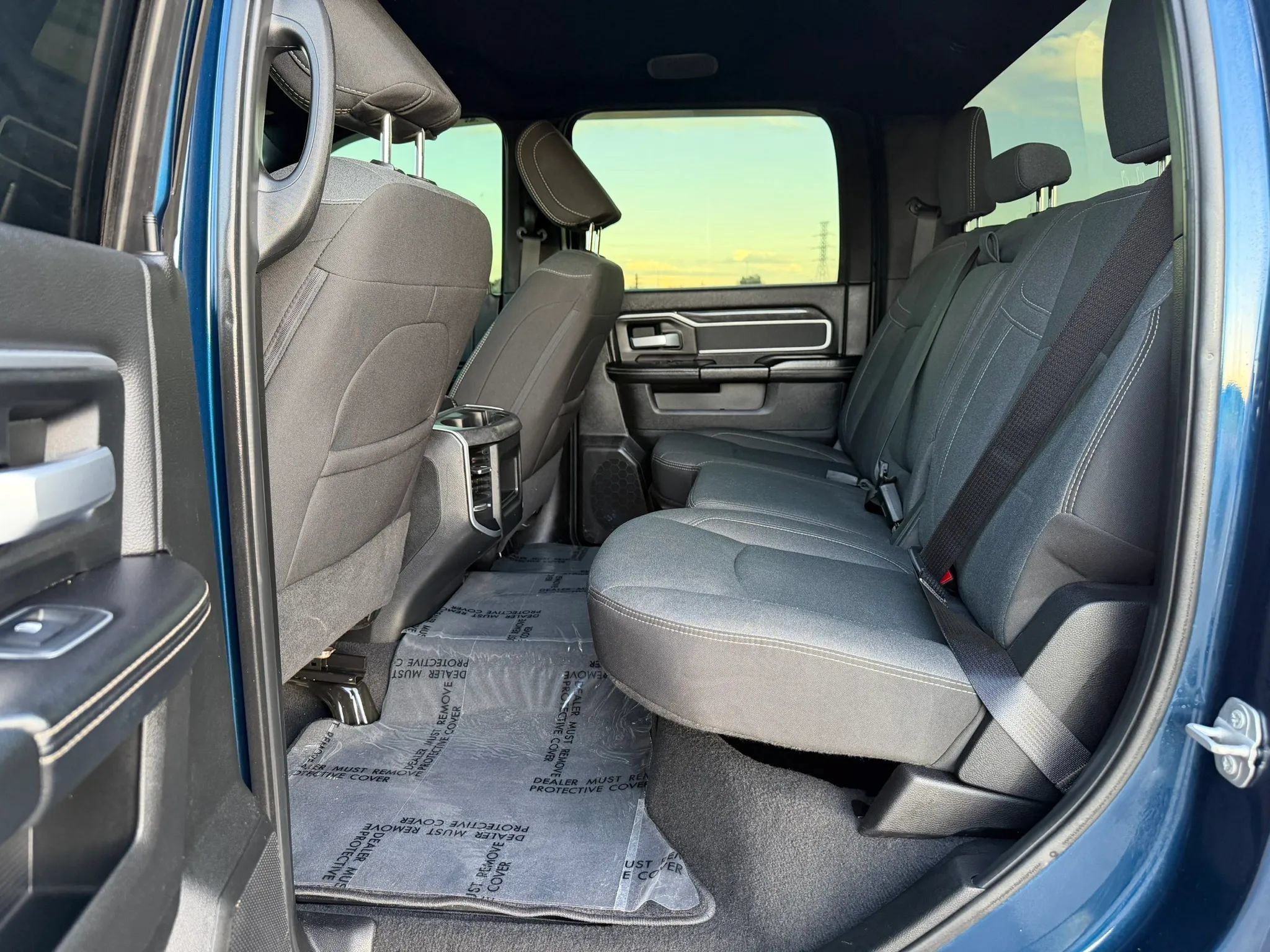 Used 2023 RAM 2500 Big Horn w/ Night Edition AWD/4WD image 13