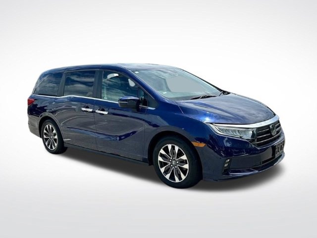 Used 2024 Honda Odyssey Touring image 2