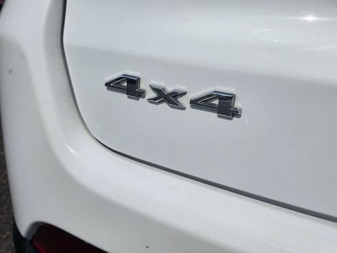 Certified 2025 Jeep Compass Limited AWD/4WD image 30