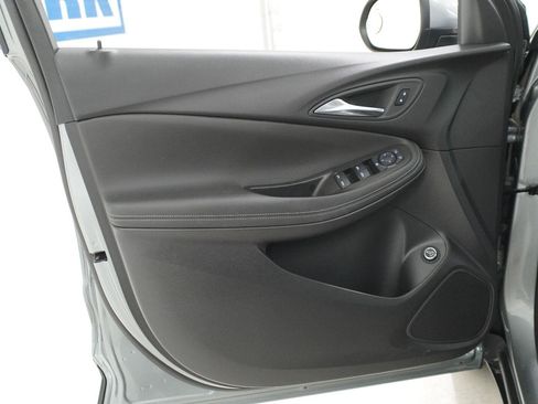 Used 2025 Buick Encore GX Preferred FWD image 21