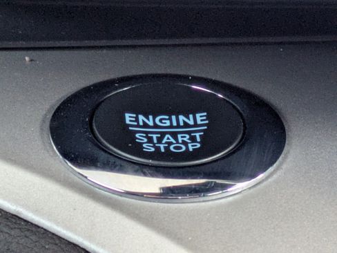 Certified 2023 Ford Explorer XLT w/ Equipment Group 202A RWD image 32