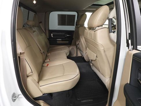 Used 2018 RAM 1500 Limited RWD image 32