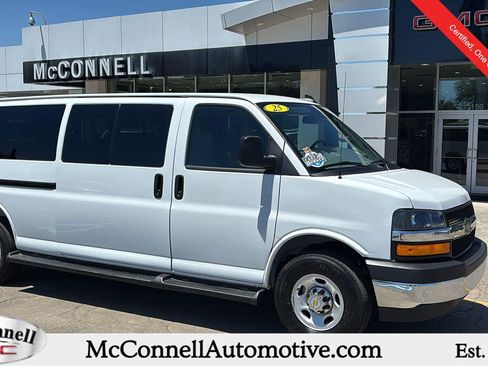 Certified 2025 Chevrolet Express 3500 LT w/ LT Preferred Equipment Group RWD image 1