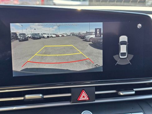 Used 2022 Hyundai Elantra Limited w/ Cargo Package image 30