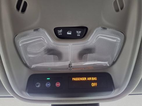 Used 2025 Buick Encore GX Preferred FWD image 31