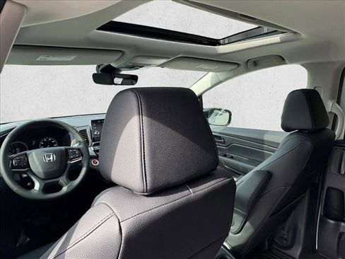 New 2026 Honda Odyssey EX-L image 17