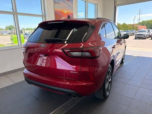 Certified 2024 Ford Escape ST-Line w/ Tech Pack #1 AWD/4WD image 5