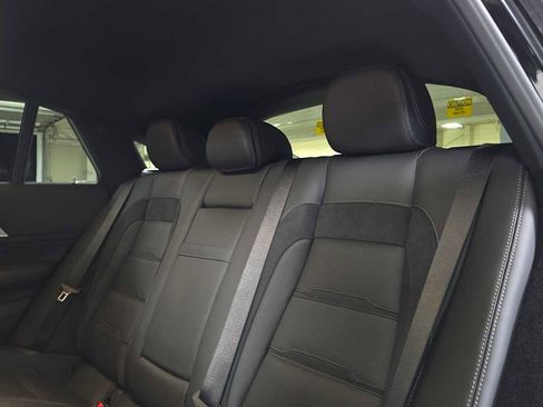 New 2026 Mercedes-Benz GLE 53 AMG 4MATIC Coupe image 17