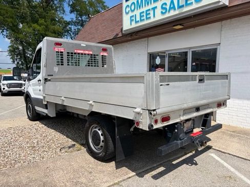 Used 2018 Ford Transit 250 138 RWD image 7