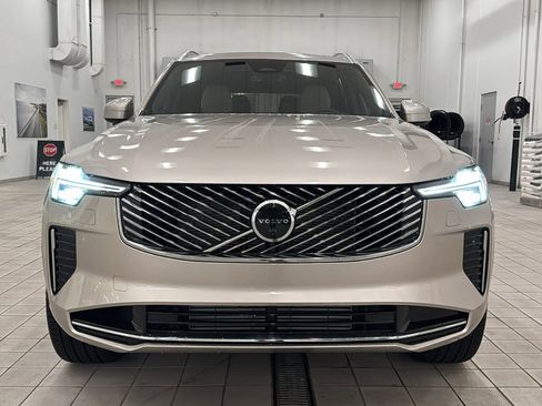 New 2026 Volvo XC90 T8 Plus w/ Protection Package Premier image 10