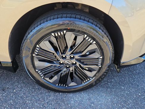 New 2026 Nissan Murano Platinum w/ Cargo Package AWD/4WD image 8