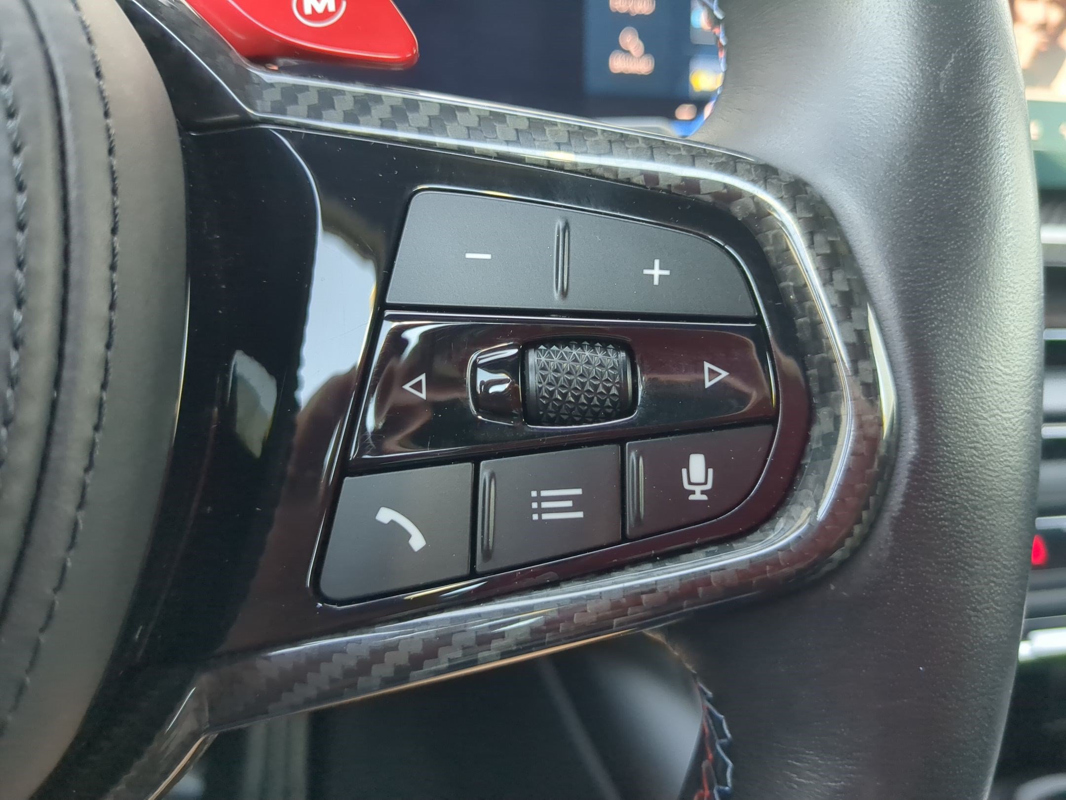 Used 2025 BMW M2 w/ Lighting Package RWD image 17