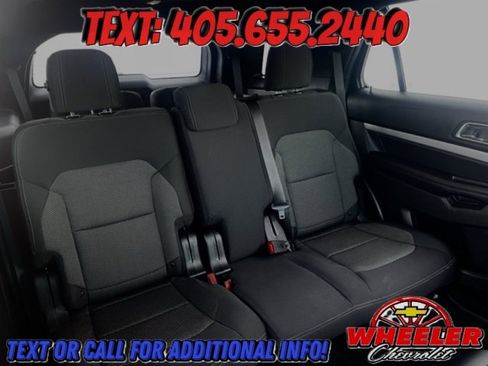 Used 2017 Ford Explorer XLT image 10