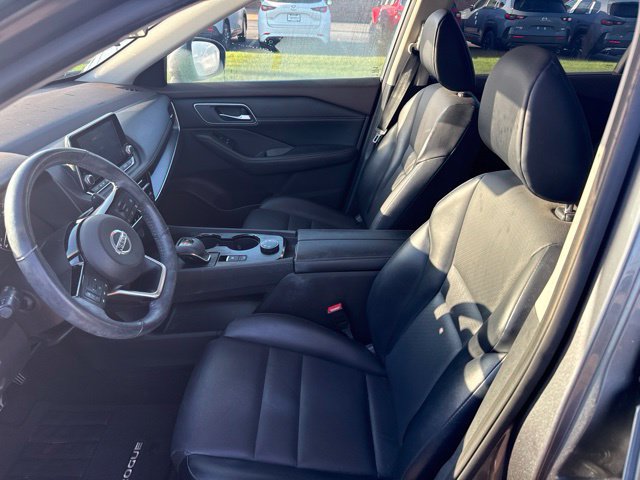 Used 2021 Nissan Rogue SV w/ Premium Package AWD/4WD image 5