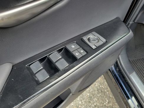 Used 2024 Lexus UX 250h FWD w/ Premium Package image 27