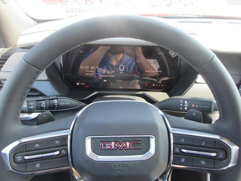 New 2026 GMC Acadia Elevation w/ Elevation Premium Package FWD image 18