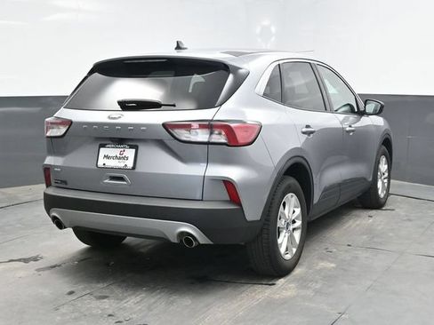 Used 2022 Ford Escape SE FWD image 6