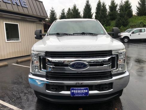 Used 2017 Ford F250 XL w/ Power Equipment Group AWD/4WD image 9