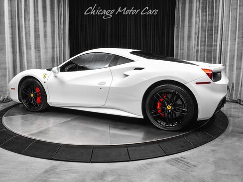 Used 2019 Ferrari 488 GTB image 3