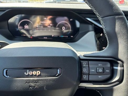 New 2026 Jeep Cherokee Laredo AWD/4WD image 25