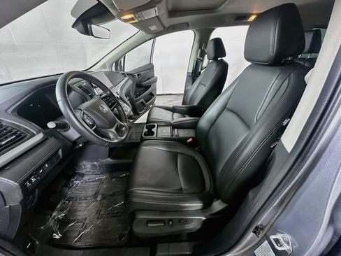 Used 2025 Honda Odyssey EX-L image 16