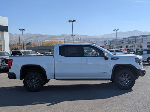 New 2026 GMC Sierra 1500 AT4X image 7