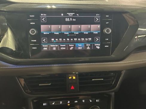 Used 2022 Volkswagen Taos SEL w/ Panoramic Sunroof Package AWD/4WD image 3