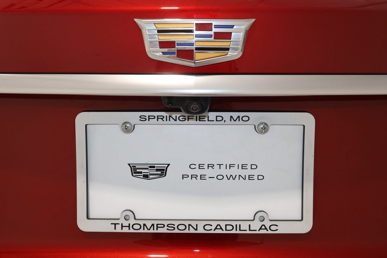 Used 2025 Cadillac XT6 Premium Luxury w/ Technology Package AWD/4WD image 40
