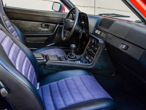 Used 1987 Porsche 924 S RWD image 16