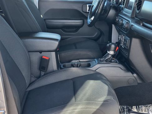 Used 2020 Jeep Gladiator Sport w/ Quick Order Package 24S image 21