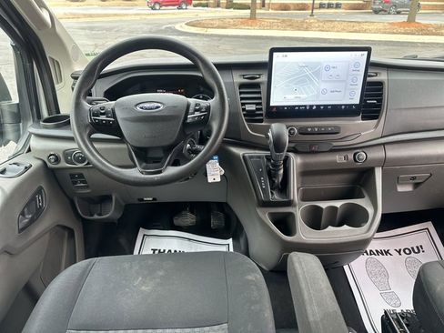 Used 2022 Ford Transit 350 XLT image 30