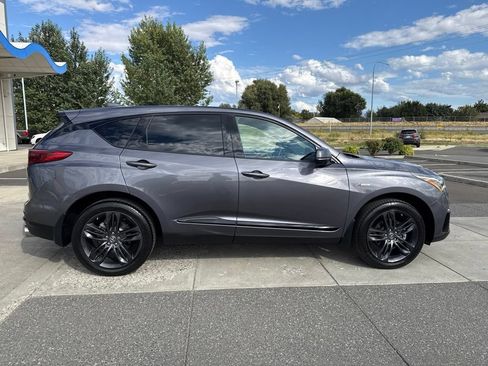 Used 2019 Acura RDX w/ Advance Package AWD/4WD image 3
