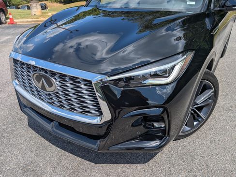 Used 2023 INFINITI QX55 Essential AWD/4WD image 13