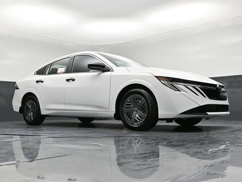 New 2026 Nissan Sentra S w/ Floor Mat Package FWD image 26