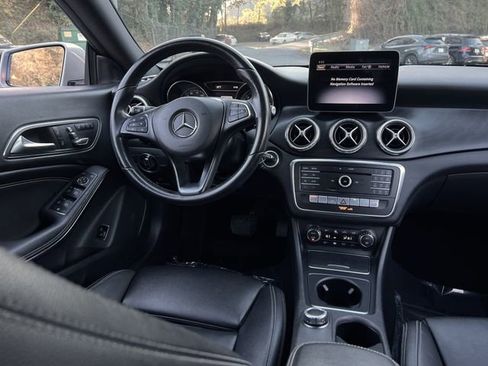 Used 2019 Mercedes-Benz CLA 250 CLA 250 image 17