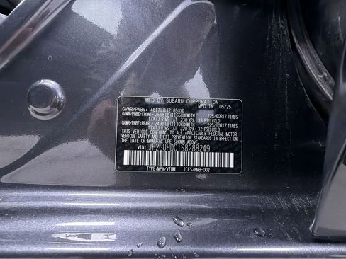 Certified 2025 Subaru Crosstrek 2.0i Premium image 15